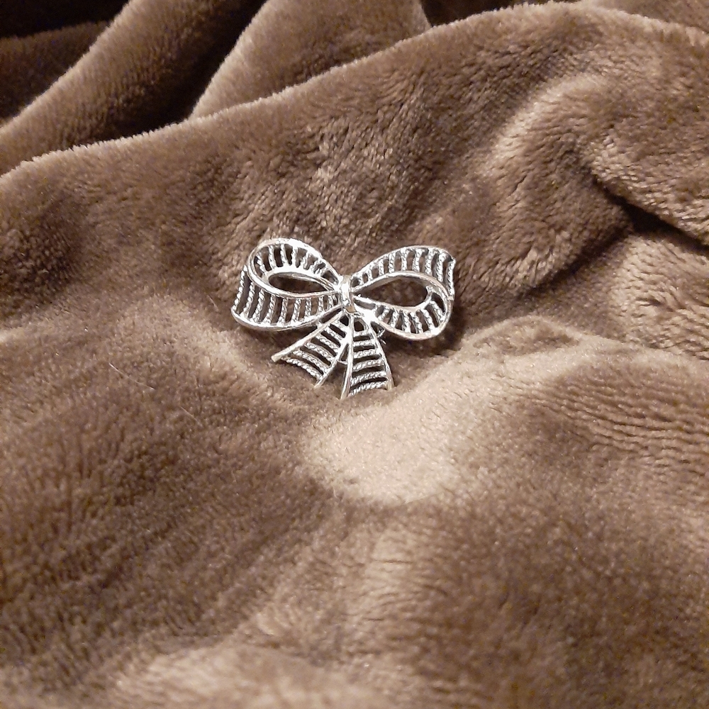 Brooch/pin